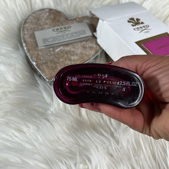 Like New Creed Carmina Perfume - Picture 14 of 15